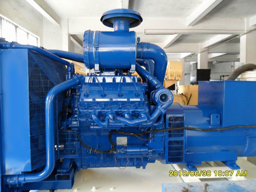 东阁镇劳斯莱斯发电机组