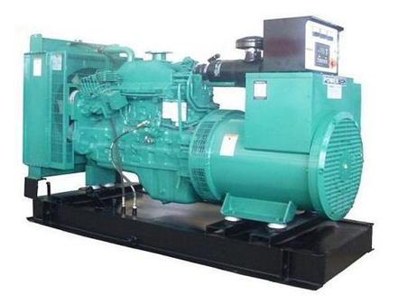 东阁镇80kw康明斯柴油发电机组