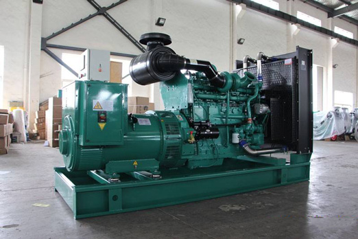 东阁镇320kw康明斯柴油发电机组